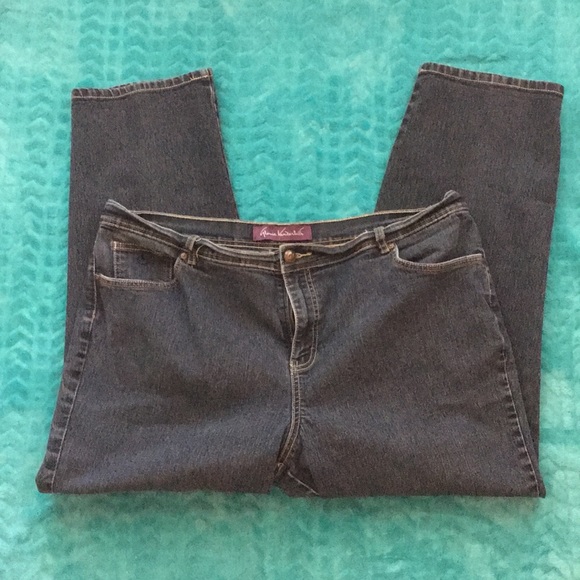 Women’s Sz 18W Short Gloria Vanderbilt Jeans GUC - Picture 2 of 4